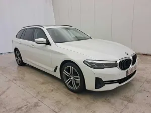 BMW 5 Series Touring 518d 2021