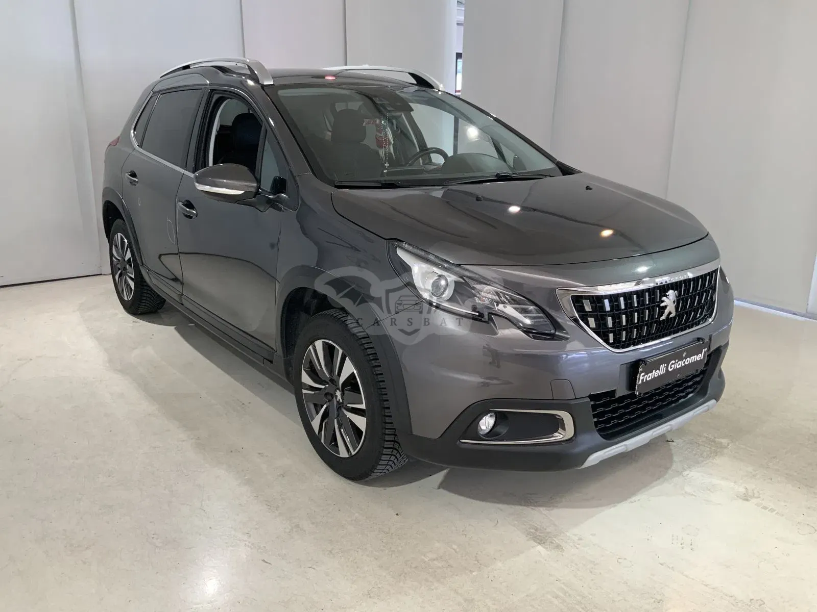 Peugeot 2008 1.2i 2019