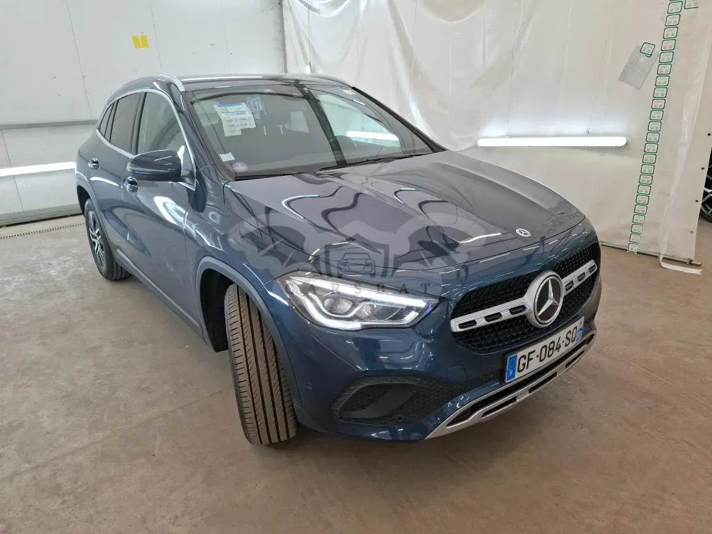 Mercedes-Benz GLA 200 progressive 2022