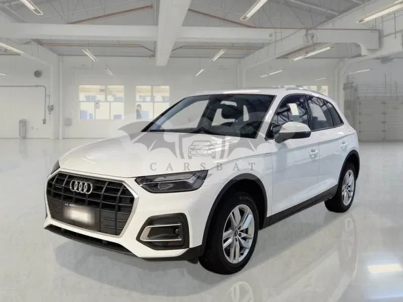 Audi Q5 50 TFSIe Business 2021