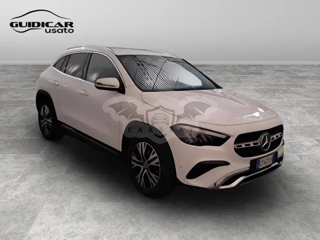 Mercedes-Benz GLA 180d progressive 2023