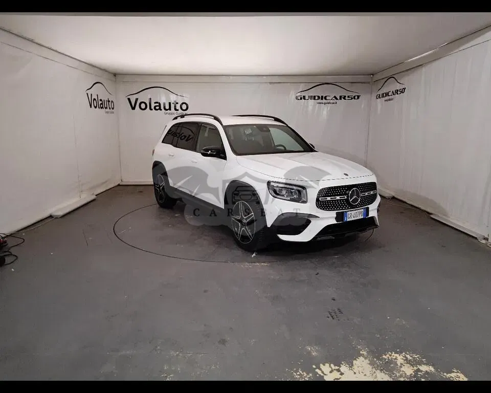 Mercedes-Benz GLB 200d 2023