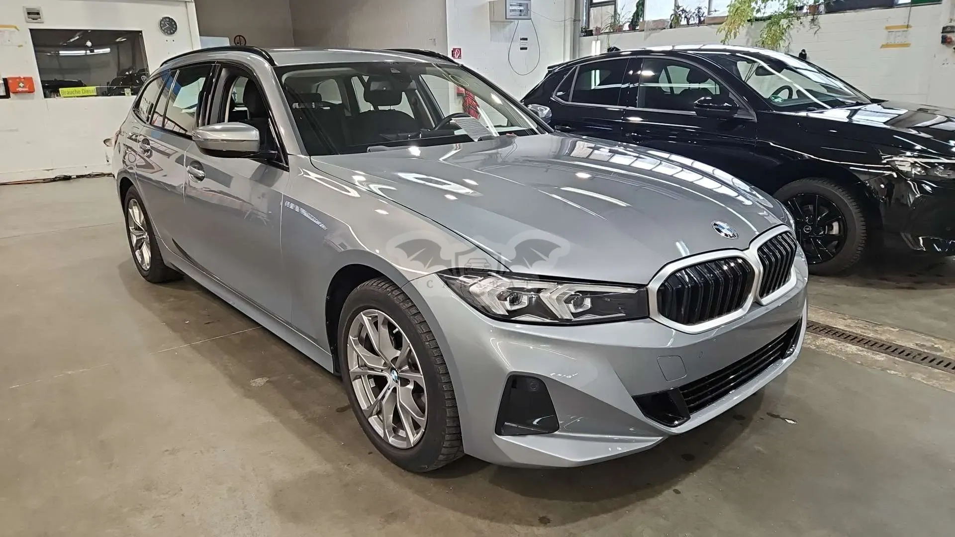 BMW 3 Series Touring 320d 2023