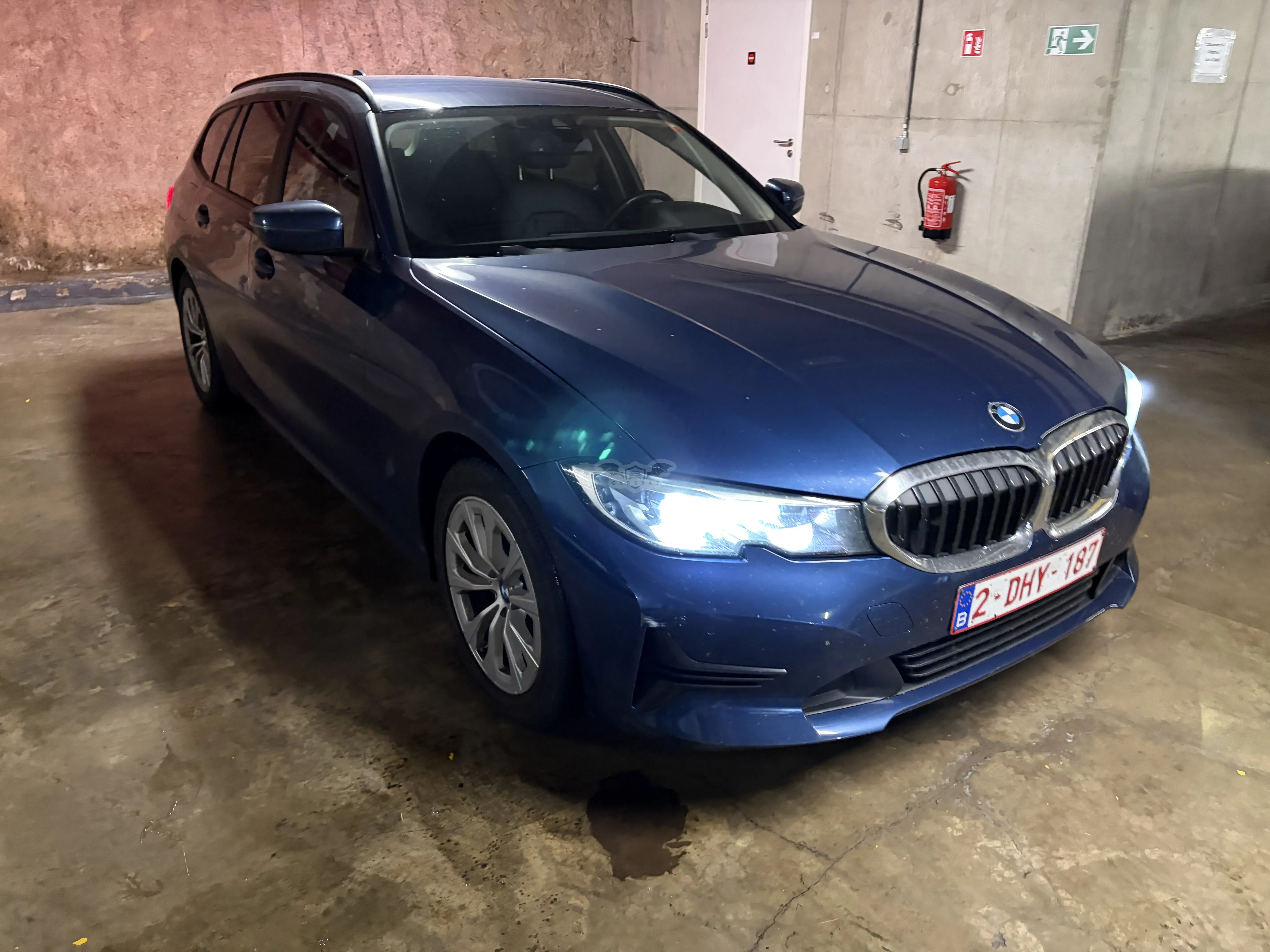BMW 3 Series Touring 318i Lounge 2021