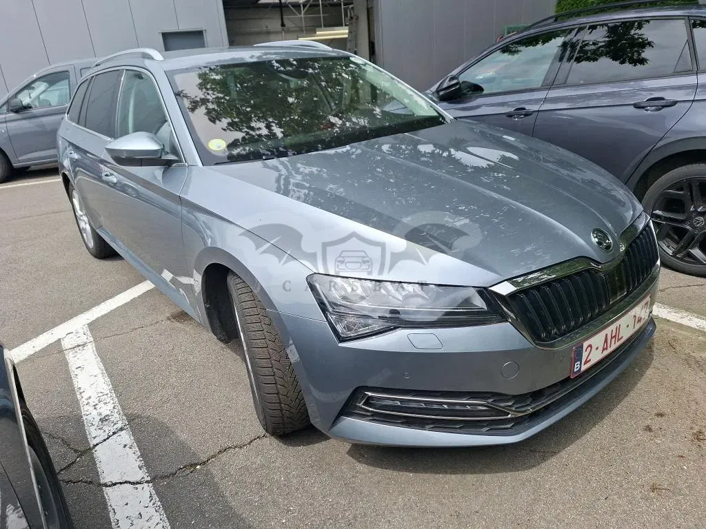 Skoda Superb Combi 2.0 TDI 2021