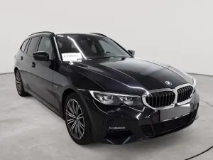 BMW 3 Series Touring 320e M Sport 2022