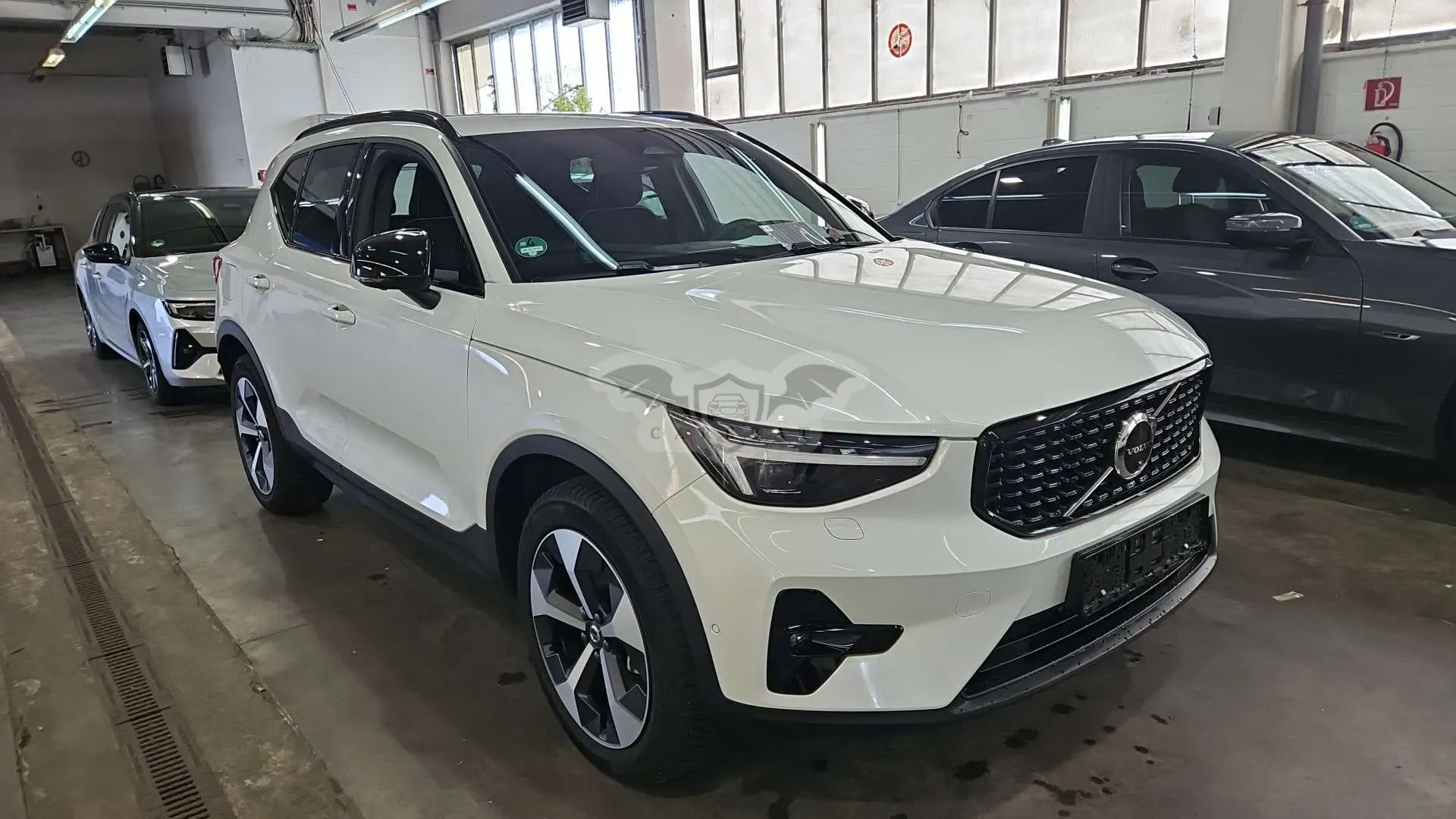 Volvo XC40 B3 Plus Dark 2025