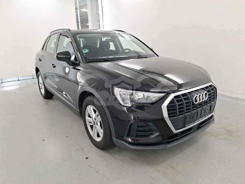 Audi Q3 35 TDI Business 2021
