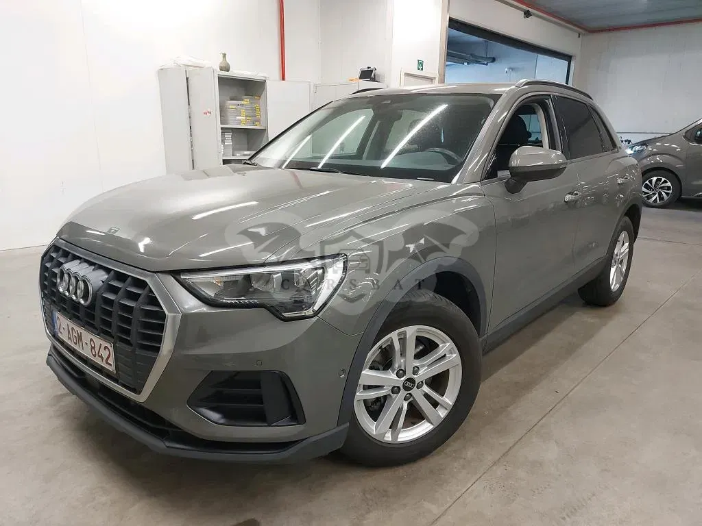 Audi Q3 35 TDI Business 2021