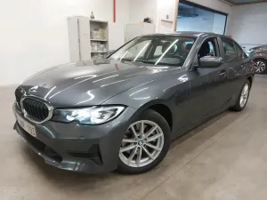 BMW 3 Series 320e Business 2021