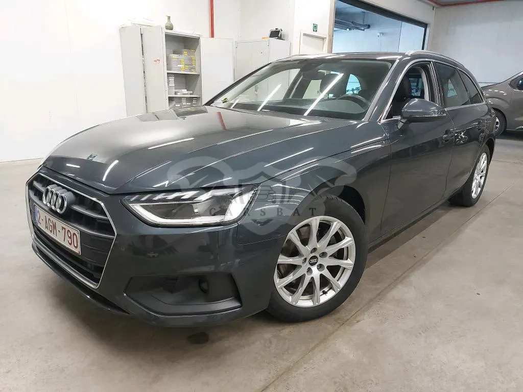 Audi A4 Avant 30 TDI Business Plus 2021