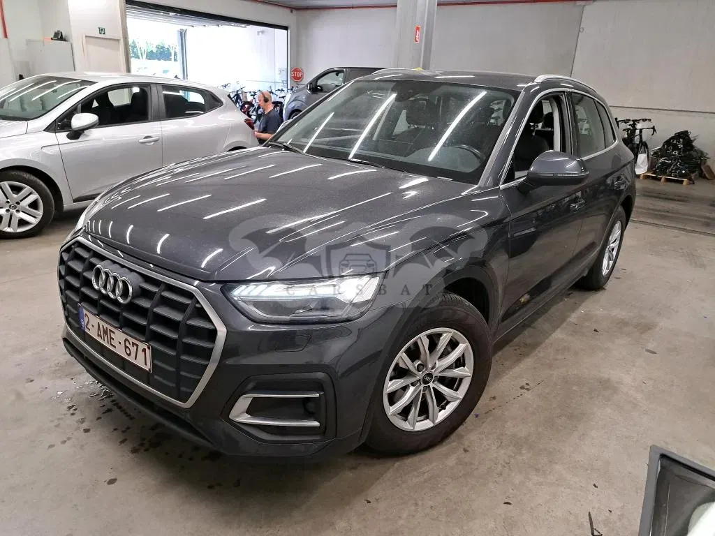 Audi Q5 30 TDI Business 2021