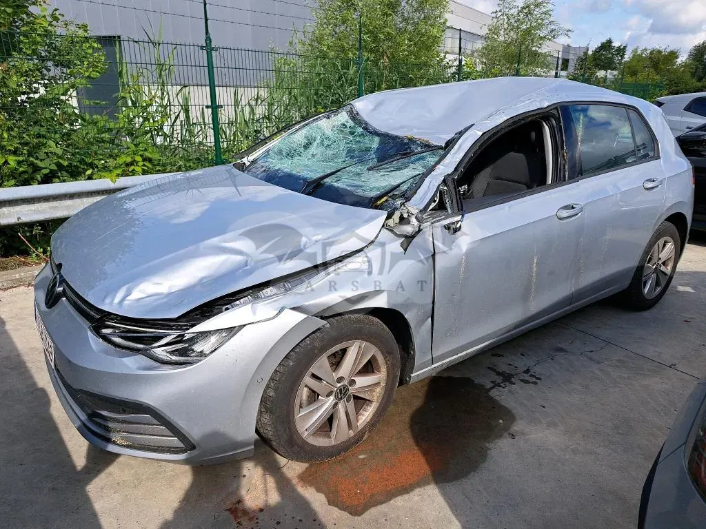 Volkswagen Golf 1.0 eTSI Life Business 2023