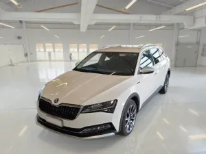 Skoda Superb Combi 2.0 TDI Scout 2021