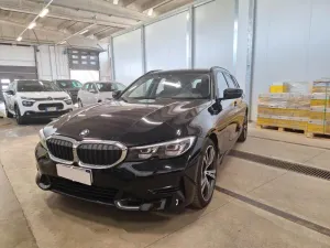BMW 3 Series Touring 320d Sport 2021