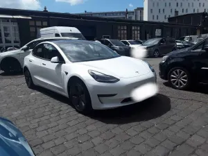 Tesla Model 3 Long Range 2021