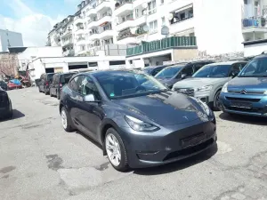 Tesla Model Y Long Range 2022