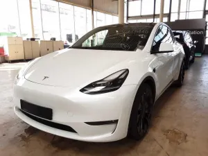 Tesla Model Y Performance 2023