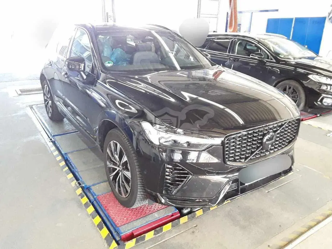 Volvo XC60 T6 Ultra Black Edition 2024