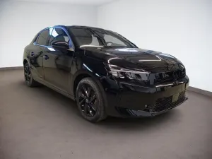 Opel Corsa 1.2 GS 2025