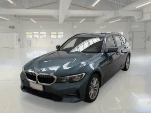BMW 3 Series Touring 320d 2021