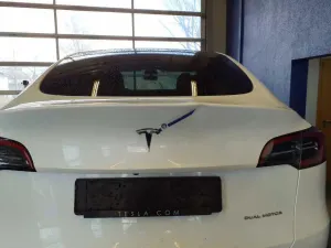 Tesla Model Y 78 kWh 2023