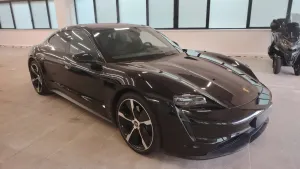 Porsche Taycan 93 kWh 2022