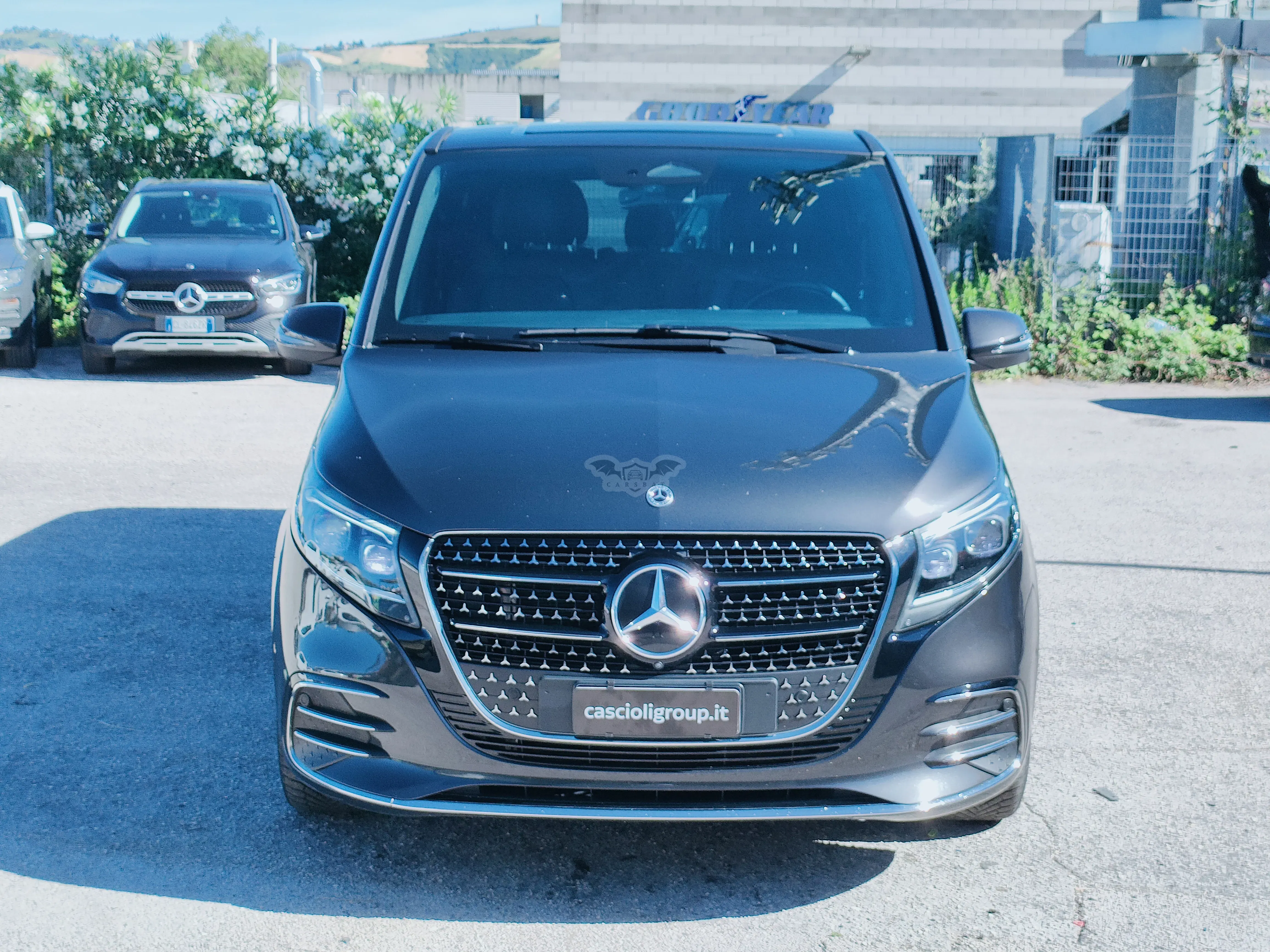 Mercedes-Benz V 300d Avantgarde 2024