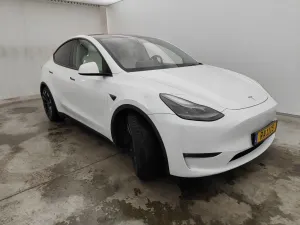 Tesla Model Y Performance 2023