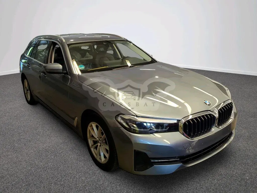 BMW 5 Series Touring 530d 2021