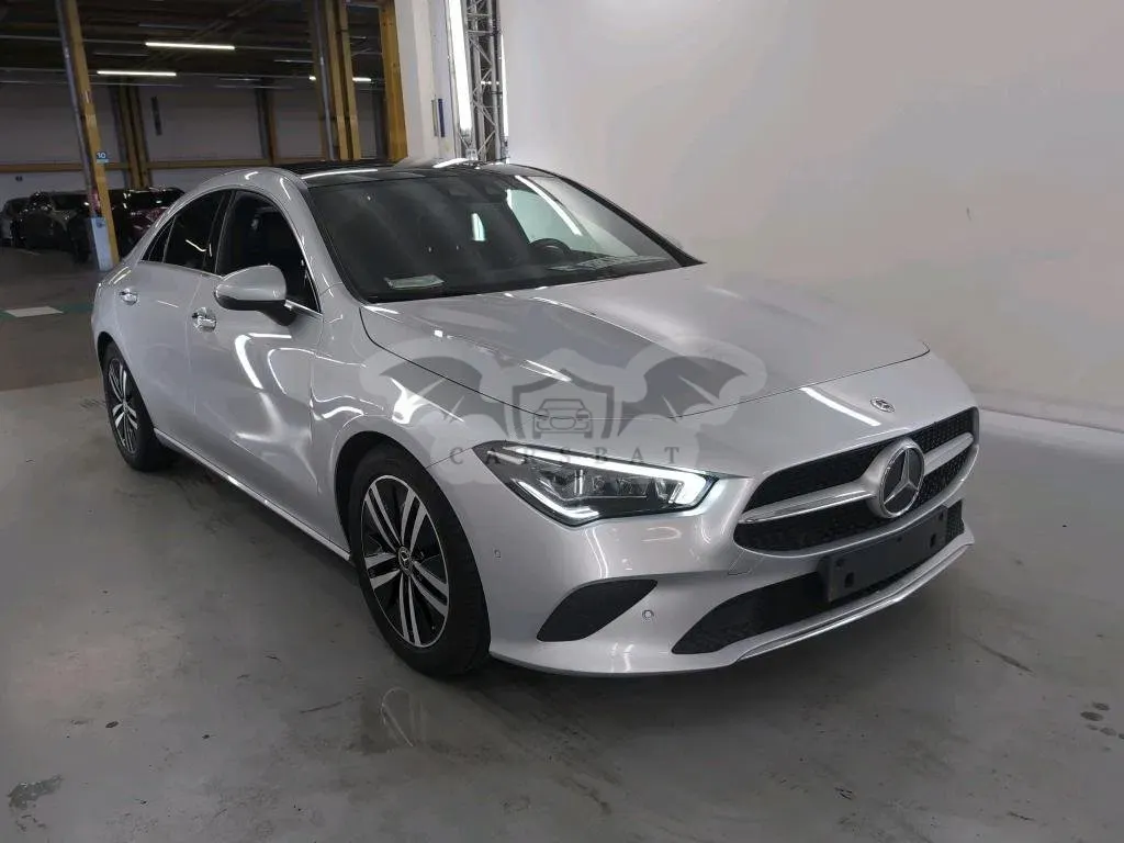 Mercedes-Benz CLA 180 Business Solution 2021