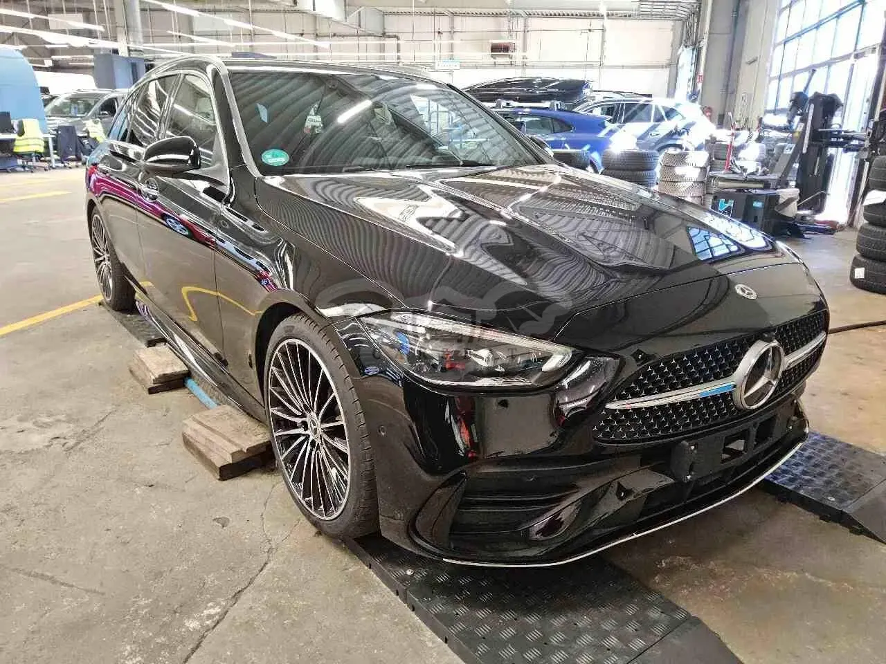 Mercedes-Benz C Break 300 AMG Line 2025