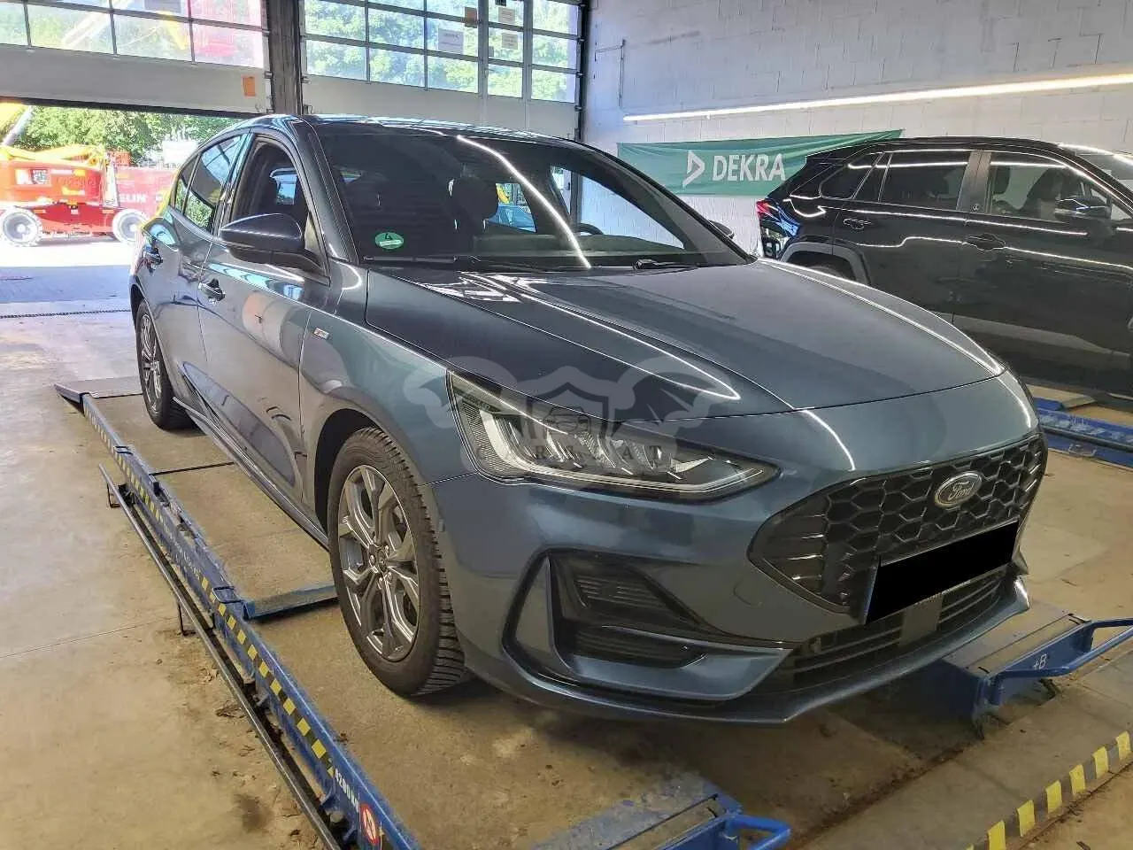 Ford Focus 1.0 EcoBoost ST Line X 2024