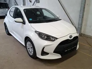 Toyota Yaris 1.5 Business 2023