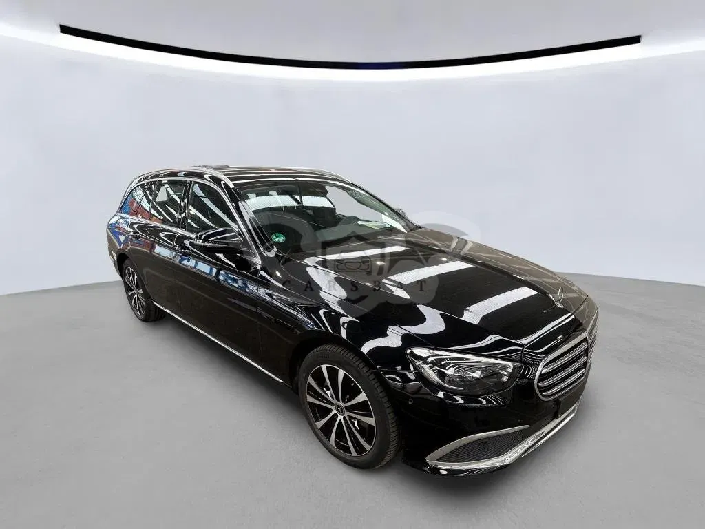 Mercedes-Benz E 220d 2023