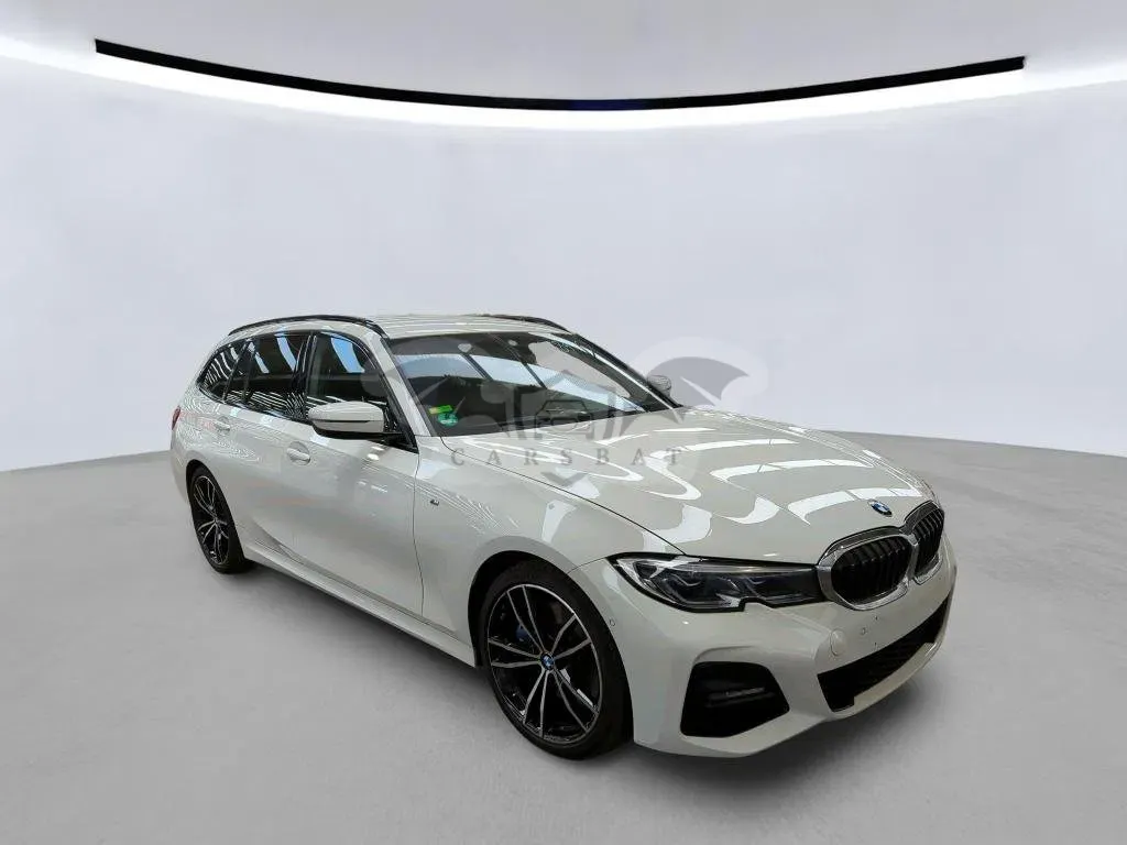 BMW 3 Series Touring 330d 2021