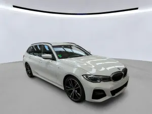 BMW 3 Series Touring 330d 2021