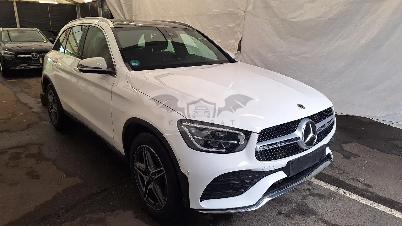 Mercedes-Benz GLC 220d AMG Line 2020