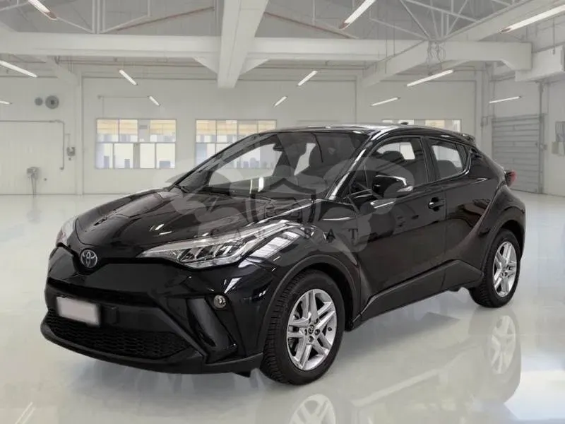 Toyota C-HR 1.8h Business 2024