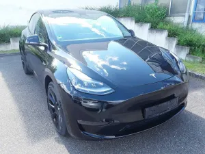Tesla Model Y Long Range 2023