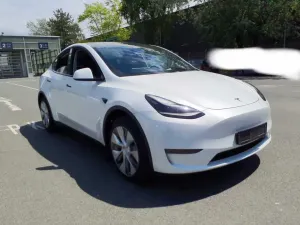 Tesla Model Y Long Range 2023
