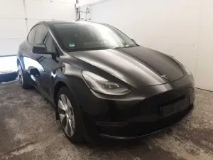 Tesla Model Y Long Range 2023