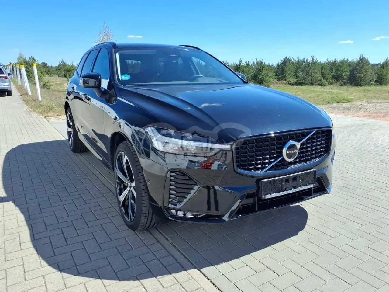 Volvo XC60 B4 Plus Dark 2024
