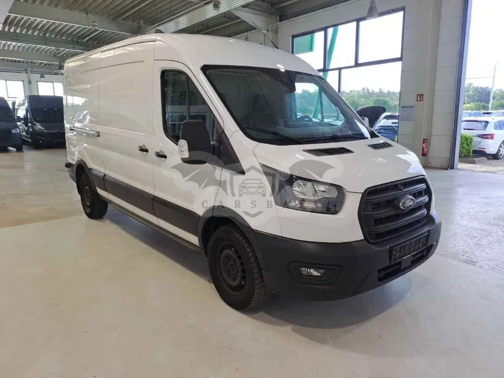 Ford Transit Trend 2024