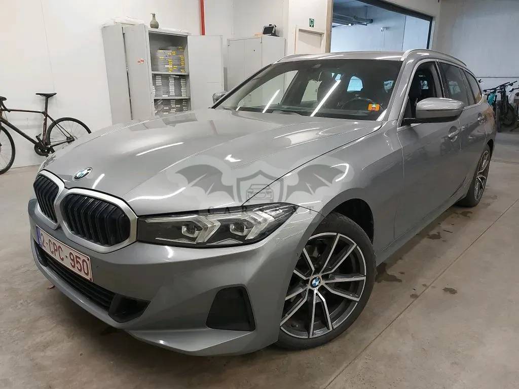 BMW 3 Series Touring 318i 2022