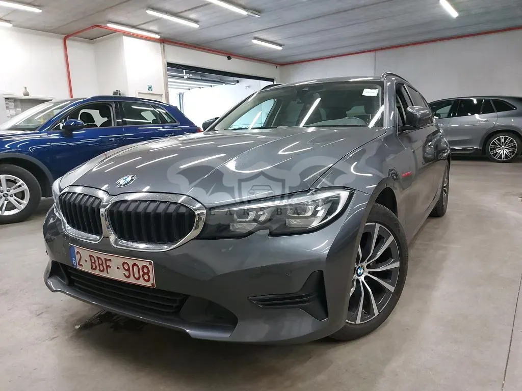 BMW 3 Series Touring 318d Business 2021