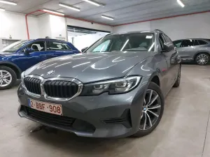 BMW 3 Series Touring 318d Business 2021