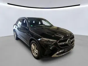 Mercedes-Benz GLC 220d 2023