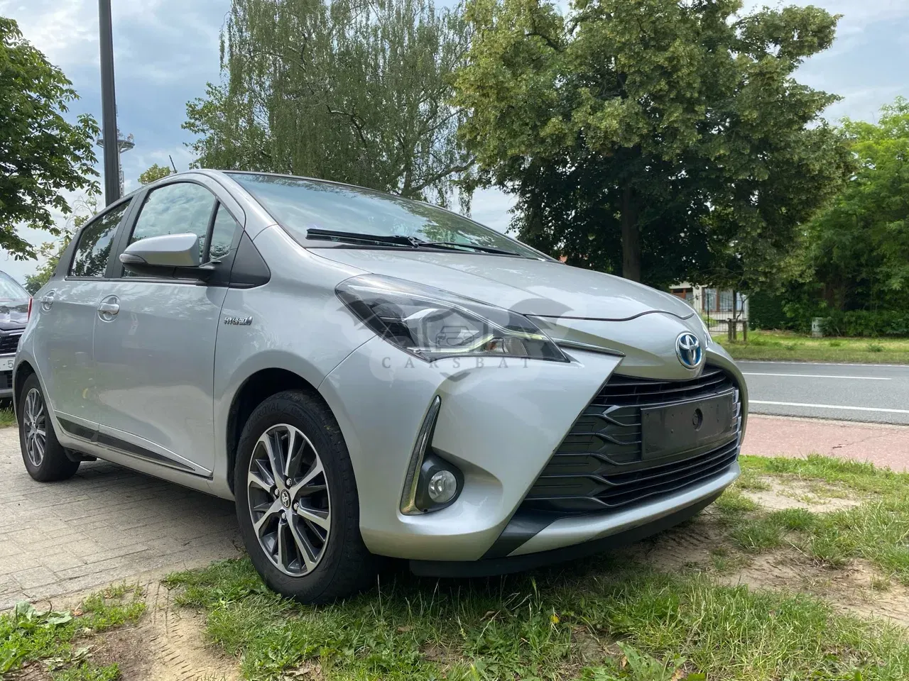 Toyota Yaris 1.5h Y20 2020