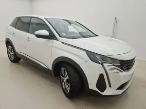 Peugeot 3008 1.2i Allure 2021